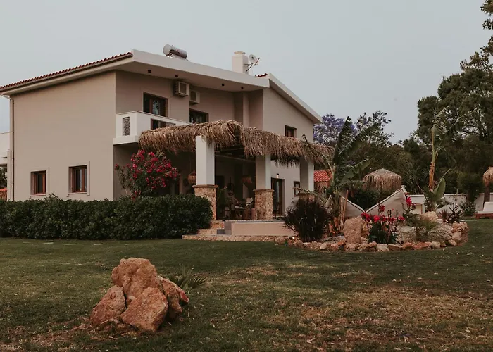 Maya Pool & Mountain View Villa